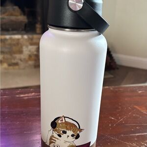 Funkrin Cute Cat Design White Water Bottle